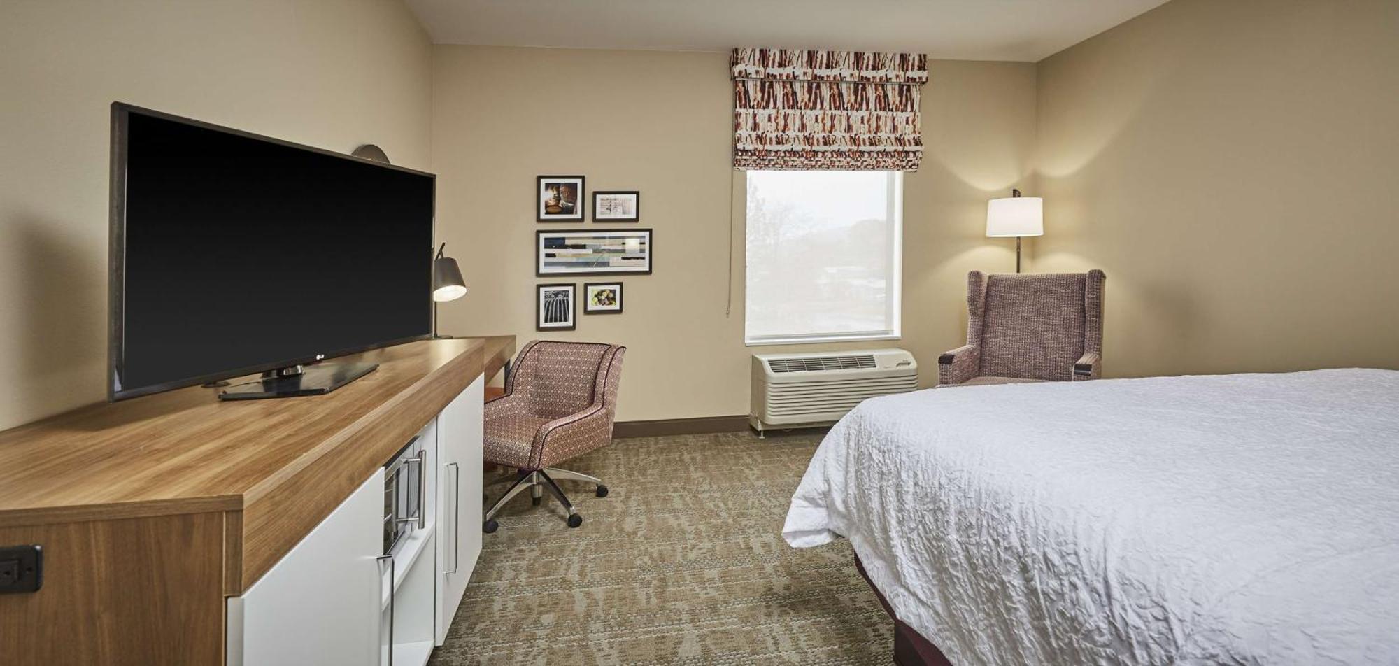 Hampton Inn & Suites Roseburg Exteriér fotografie