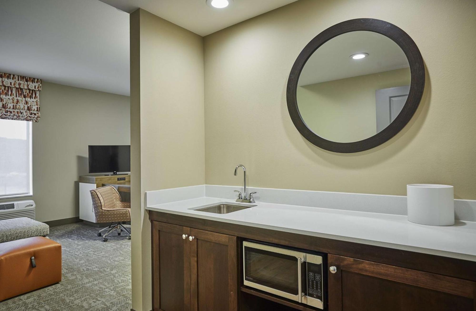 Hampton Inn & Suites Roseburg Exteriér fotografie